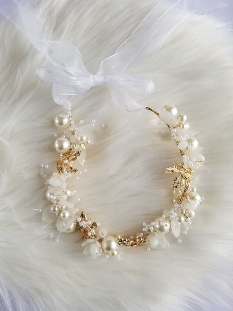 Diadema de perlas