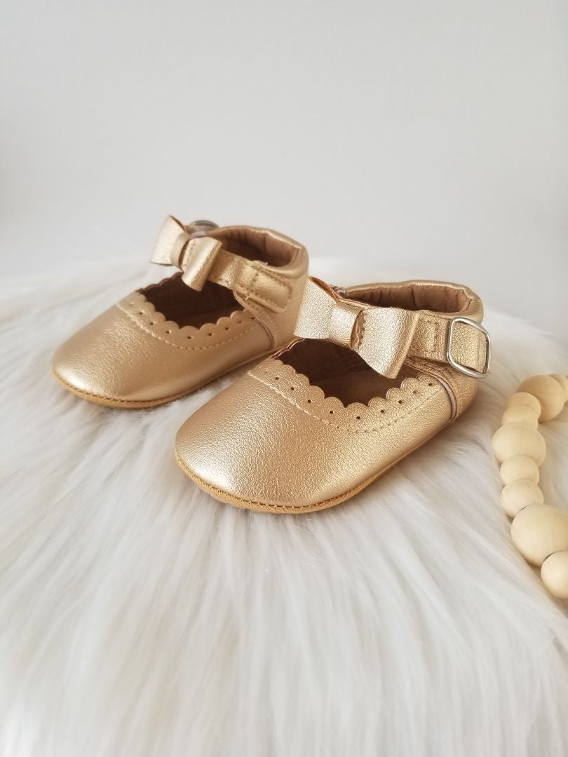 Zapatos ribete con lazo