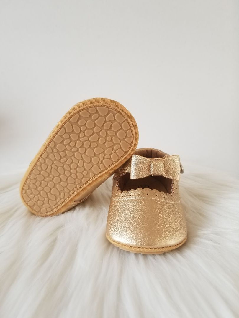 Zapatos ribete con lazo