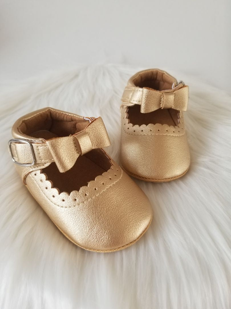 Zapatos ribete con lazo