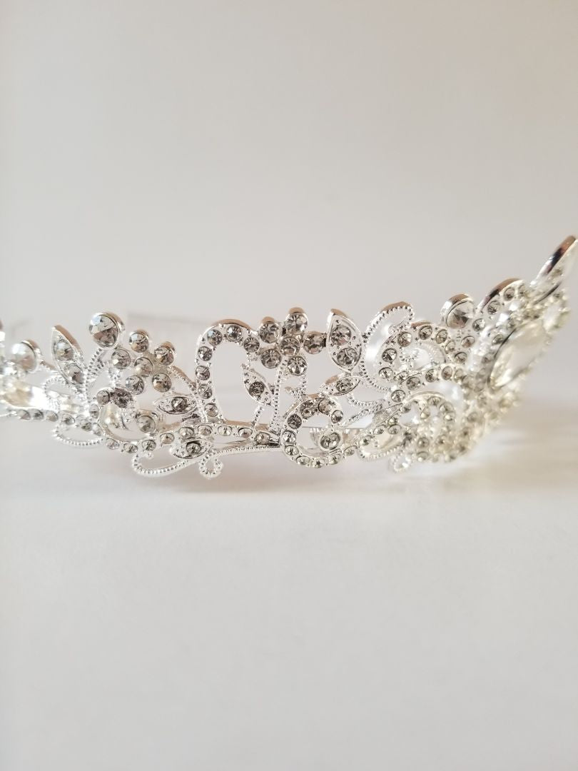 Diadema con agarres