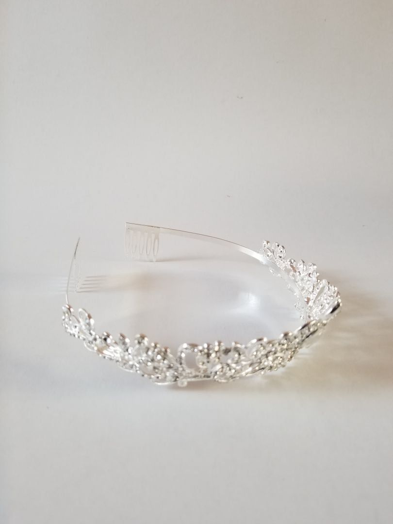 Diadema con agarres