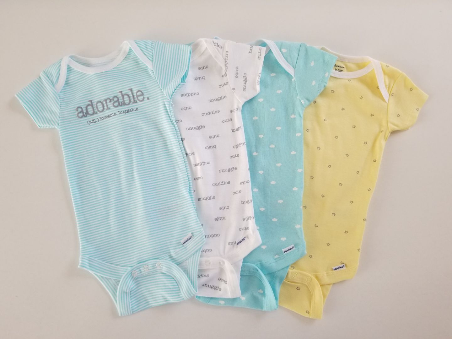 Set de bodys para niños