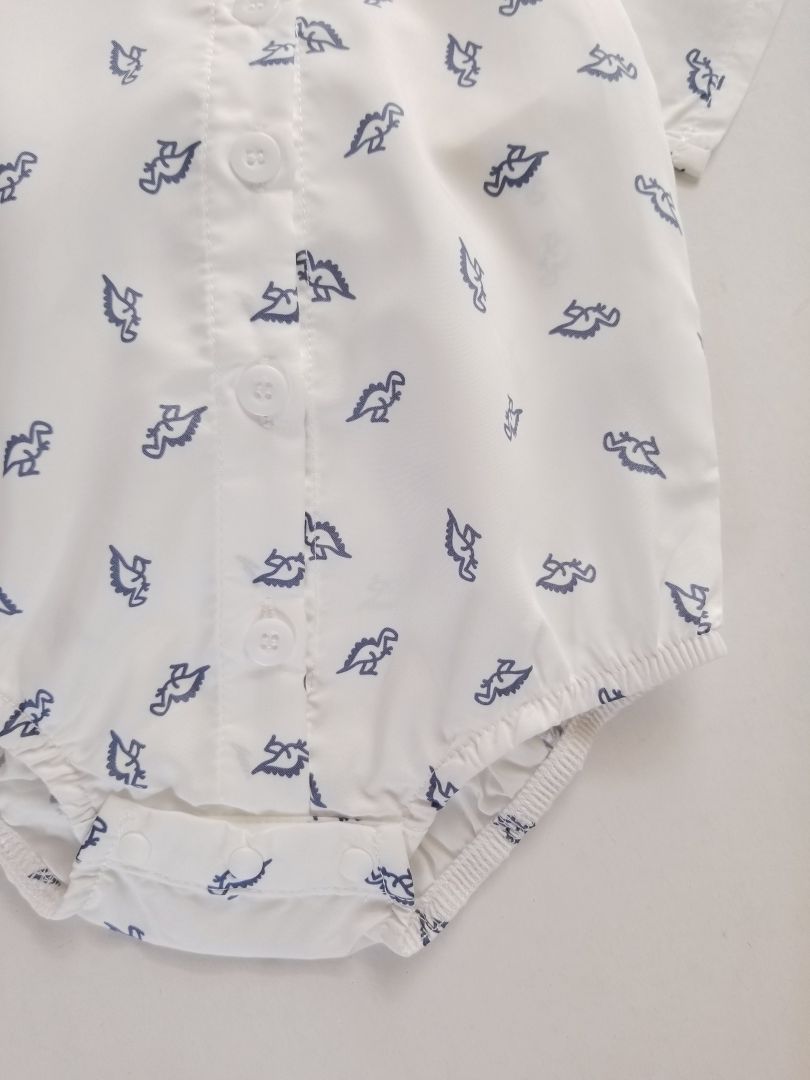 Conjunto short tirantes estampado Dinosaurio