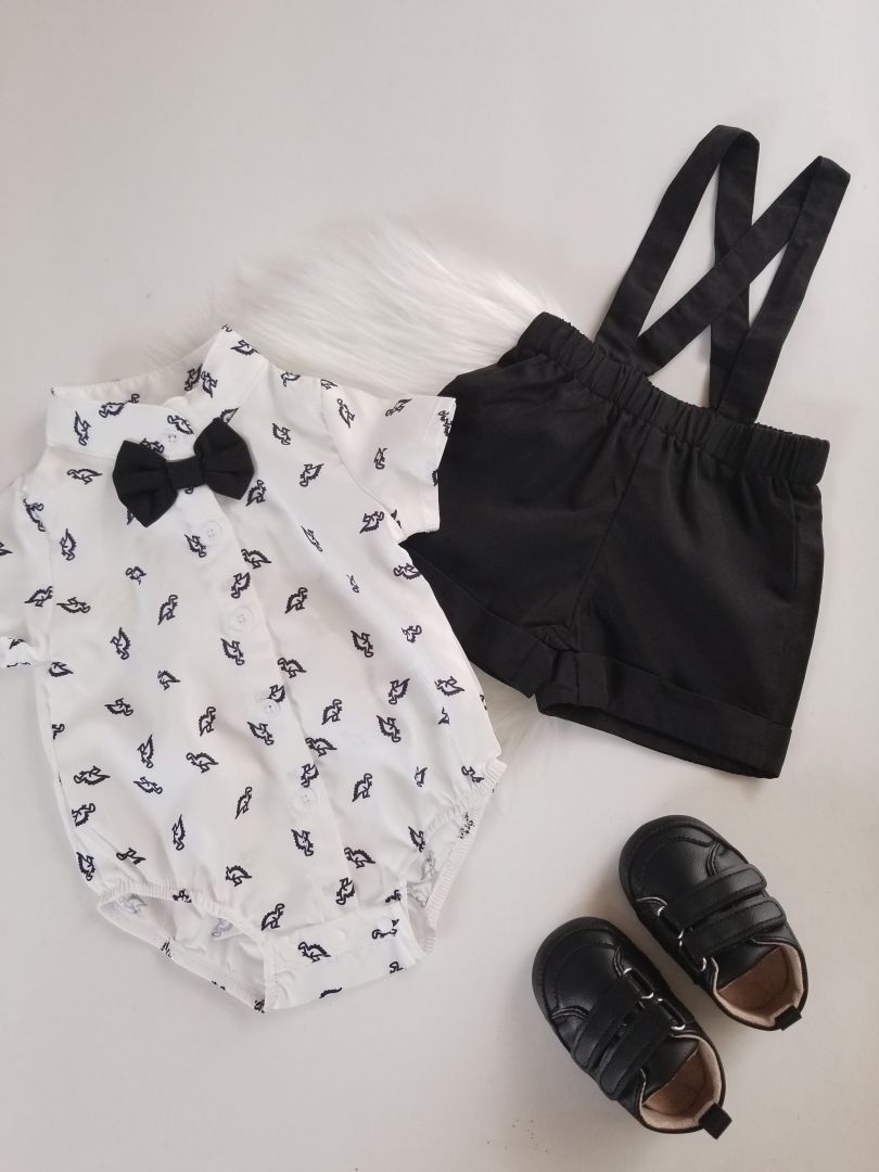 Conjunto short tirantes estampado Dinosaurio