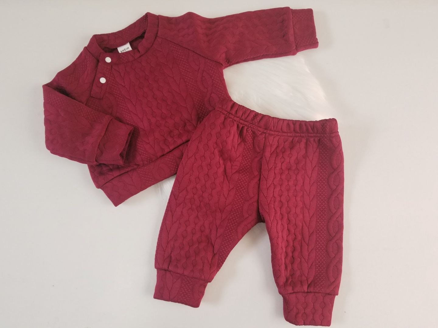Conjunto Raglán