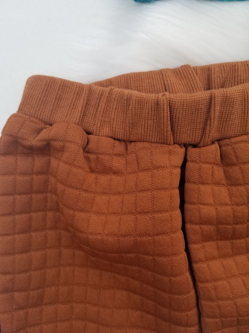Conjunto con franjas de 3 colores
