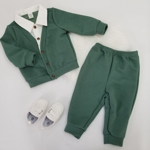 Conjunto suéter cuello y pantalón