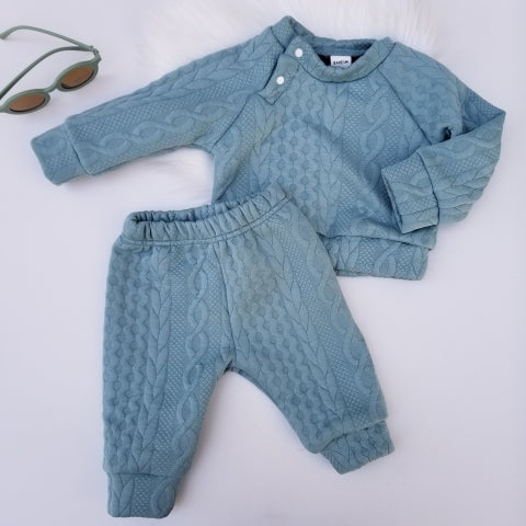 Conjunto Raglán