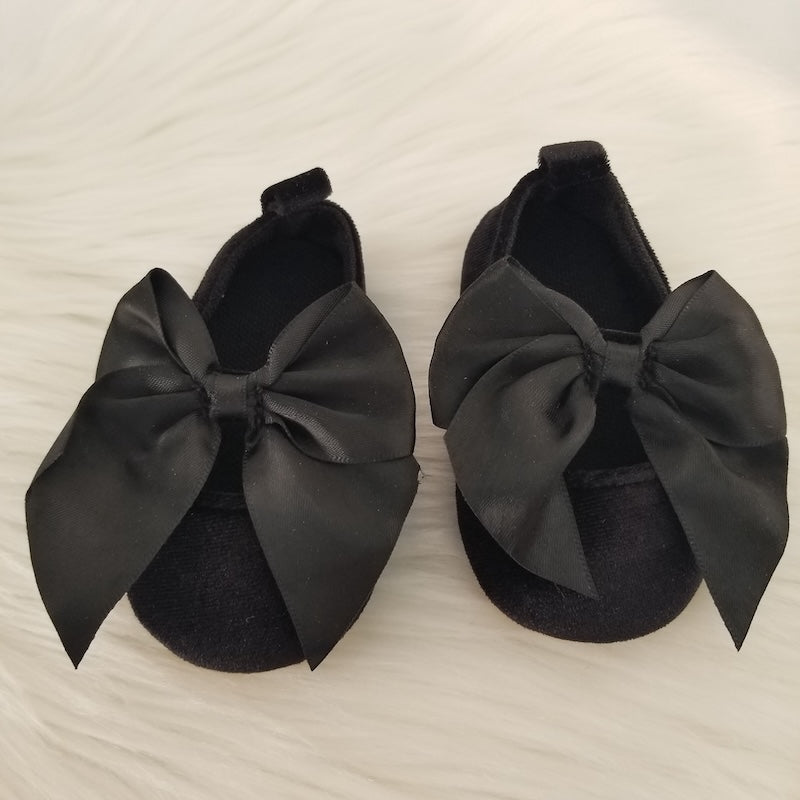 Zapatos de terciopelo negro