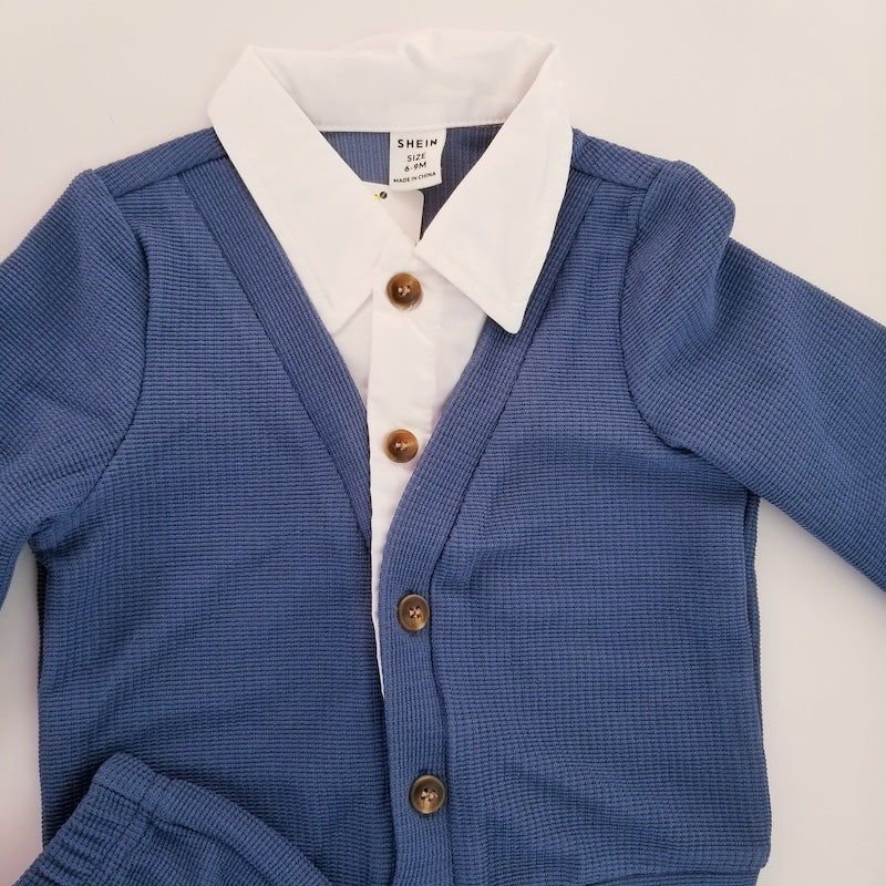 Conjunto suéter cuello y pantalón