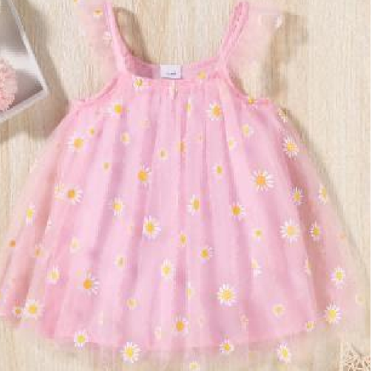 Vestido rosado con margaritas