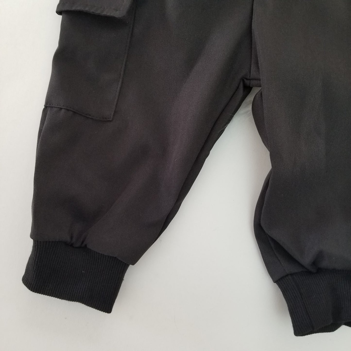 Pantalón cargo