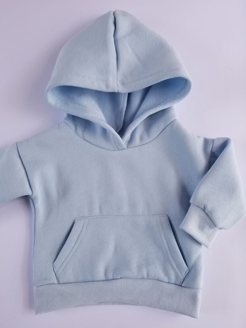Conjunto deportivo azul