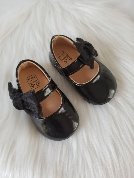 Zapatos charol negro
