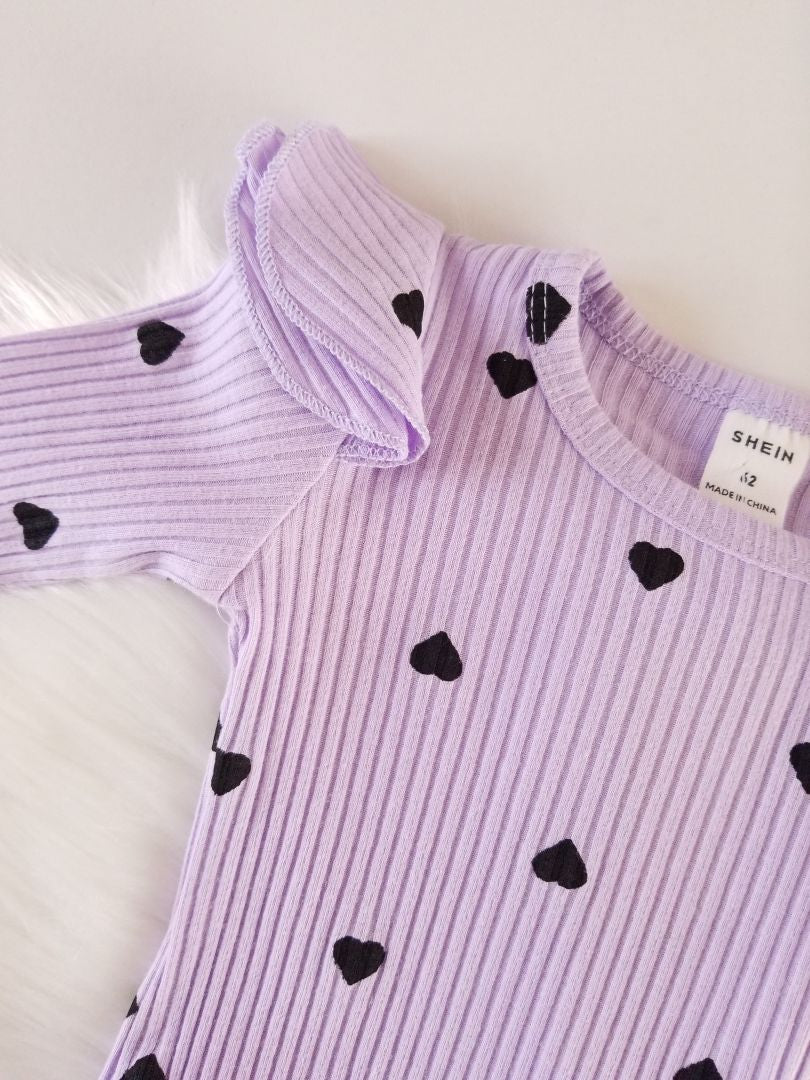 Conjunto estampado de corazones