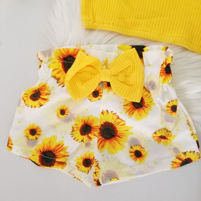 Conjunto de short de girasol