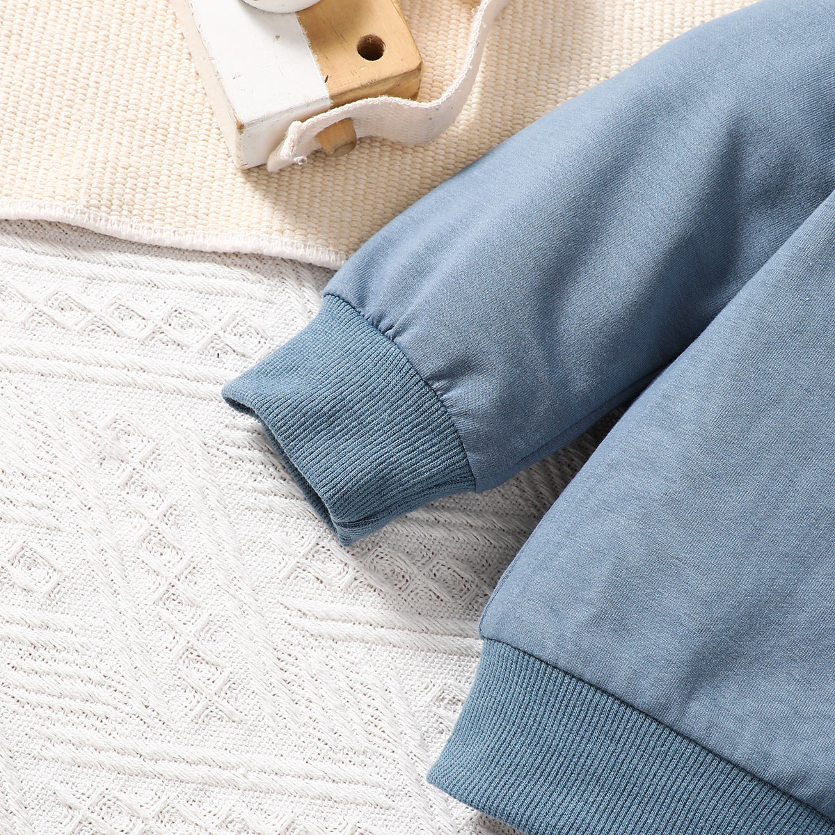 Conjunto buzo bicolor