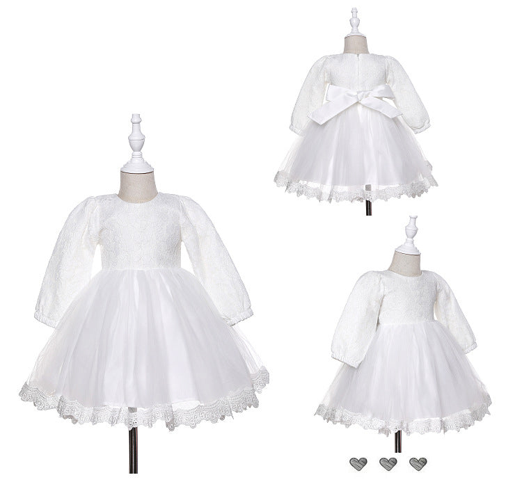 Vestido de fiesta con lazo y encaje