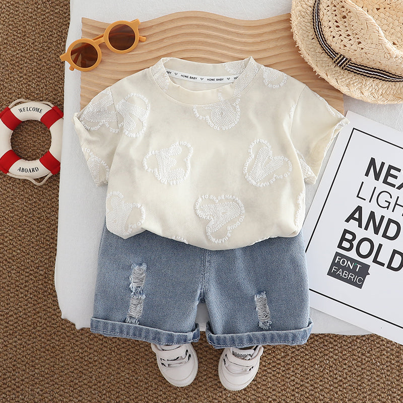 Conjunto Camiseta bordada y short de jean