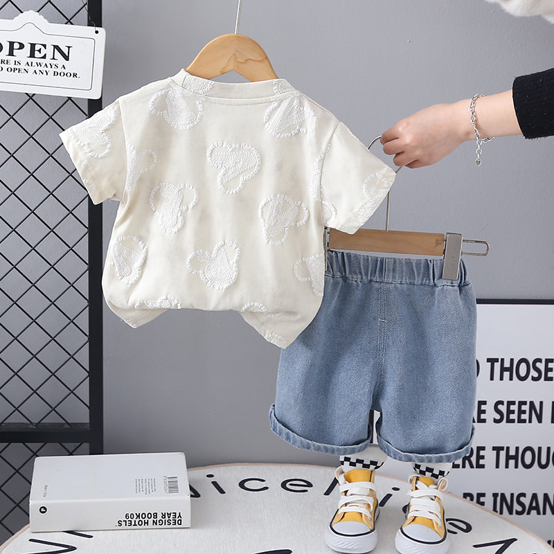 Conjunto Camiseta bordada y short de jean