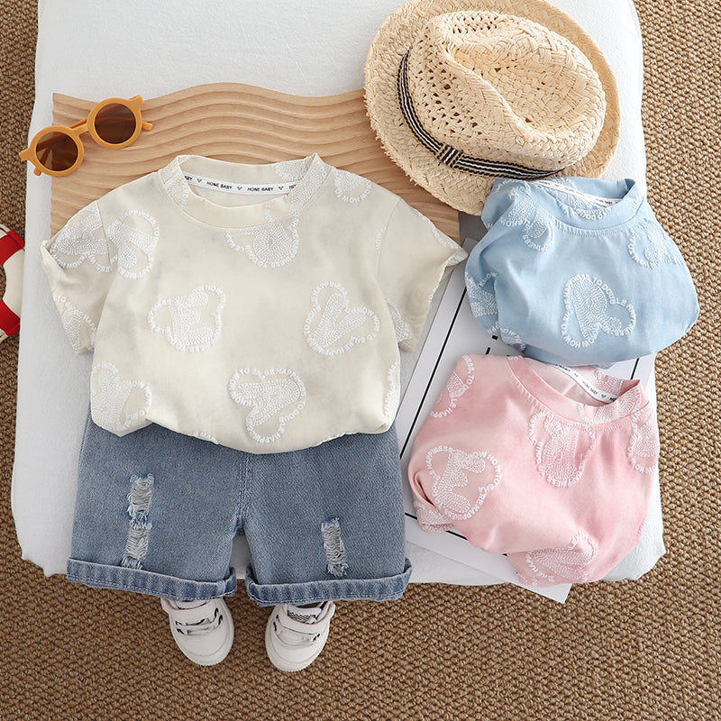 Conjunto Camiseta bordada y short de jean