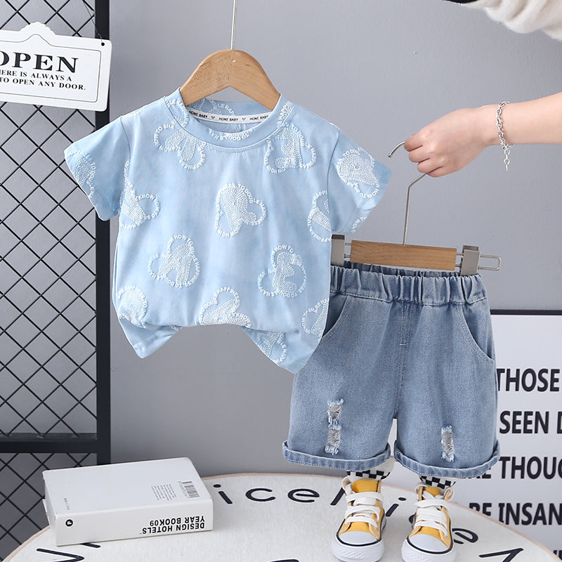 Conjunto Camiseta bordada y short de jean
