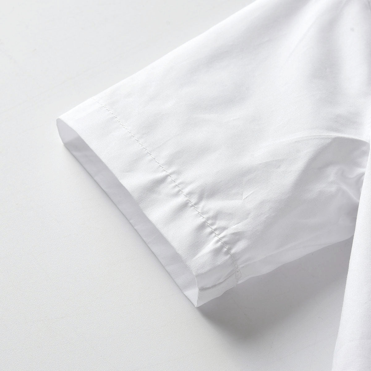 Conjunto camisa, tirantes y lazo