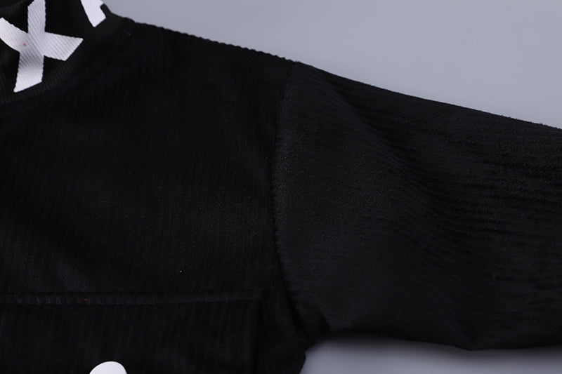 Conjunto chaqueta y jogger negro